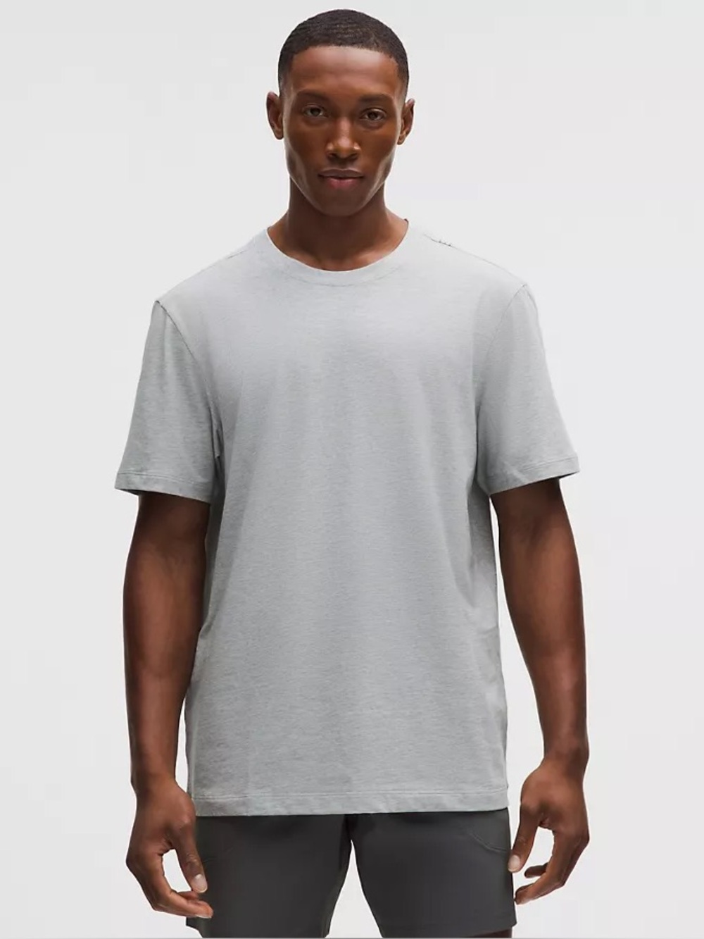 lululemon athletica Heathered Light Gray Short Sleeve Tee